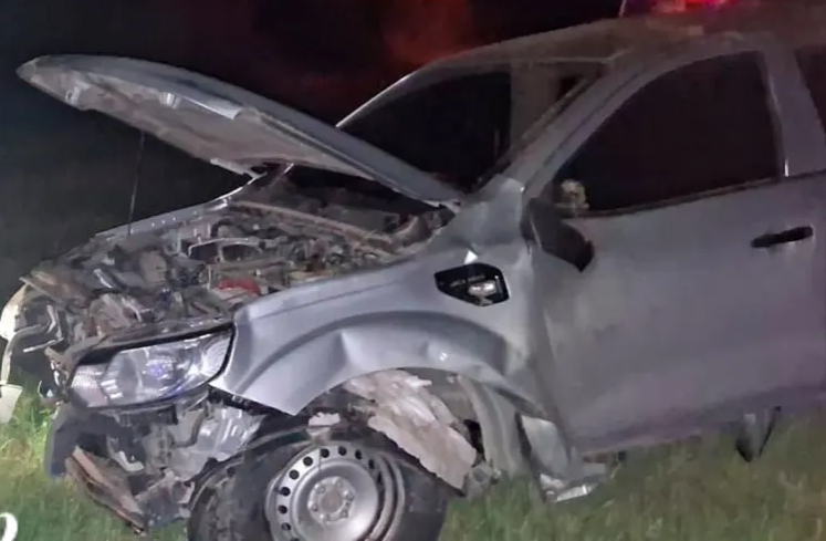Volcó una camioneta sobre la Ruta 12 y una persona fue hospitalizada | GENESIS24.NET > Portal Multimedia Líder en Noticias