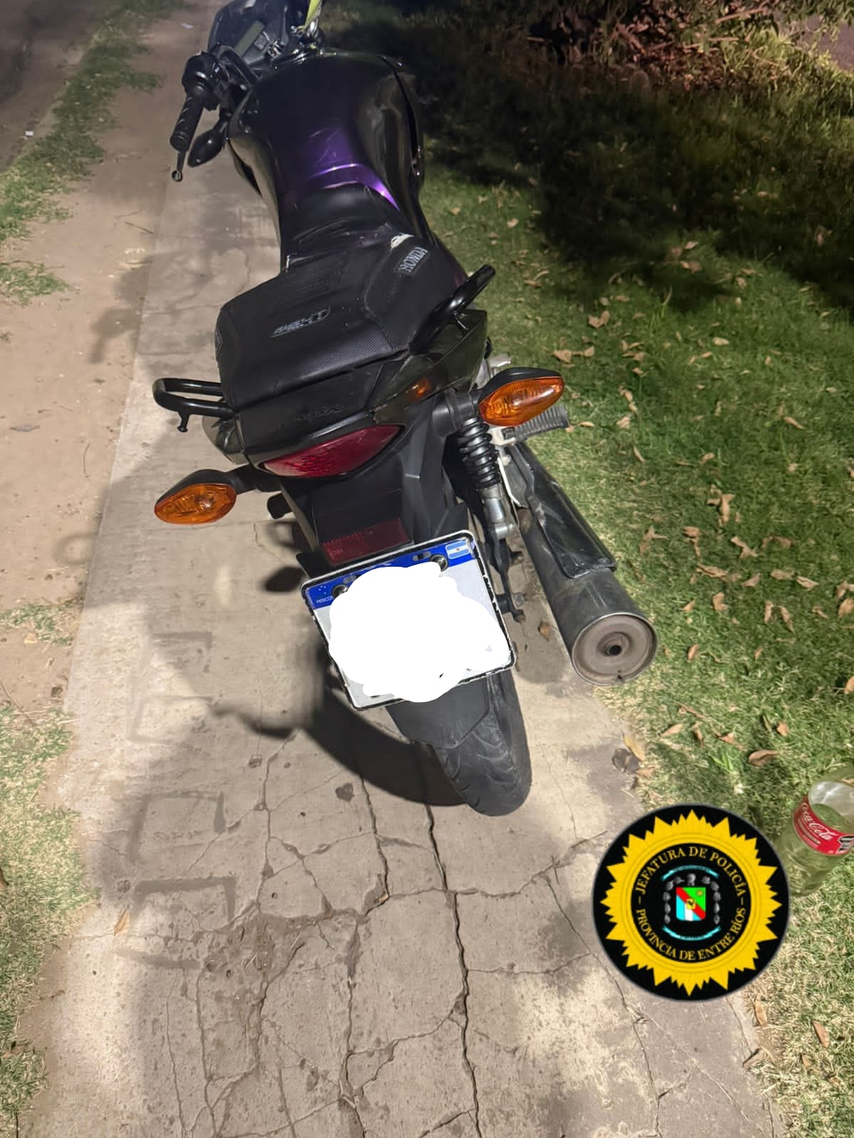 Concepción del Uruguay: Dos jóvenes detenidos tras realizar maniobras peligrosas a bordo de una moto | GENESIS24.NET > Portal Multimedia Líder en Noticias