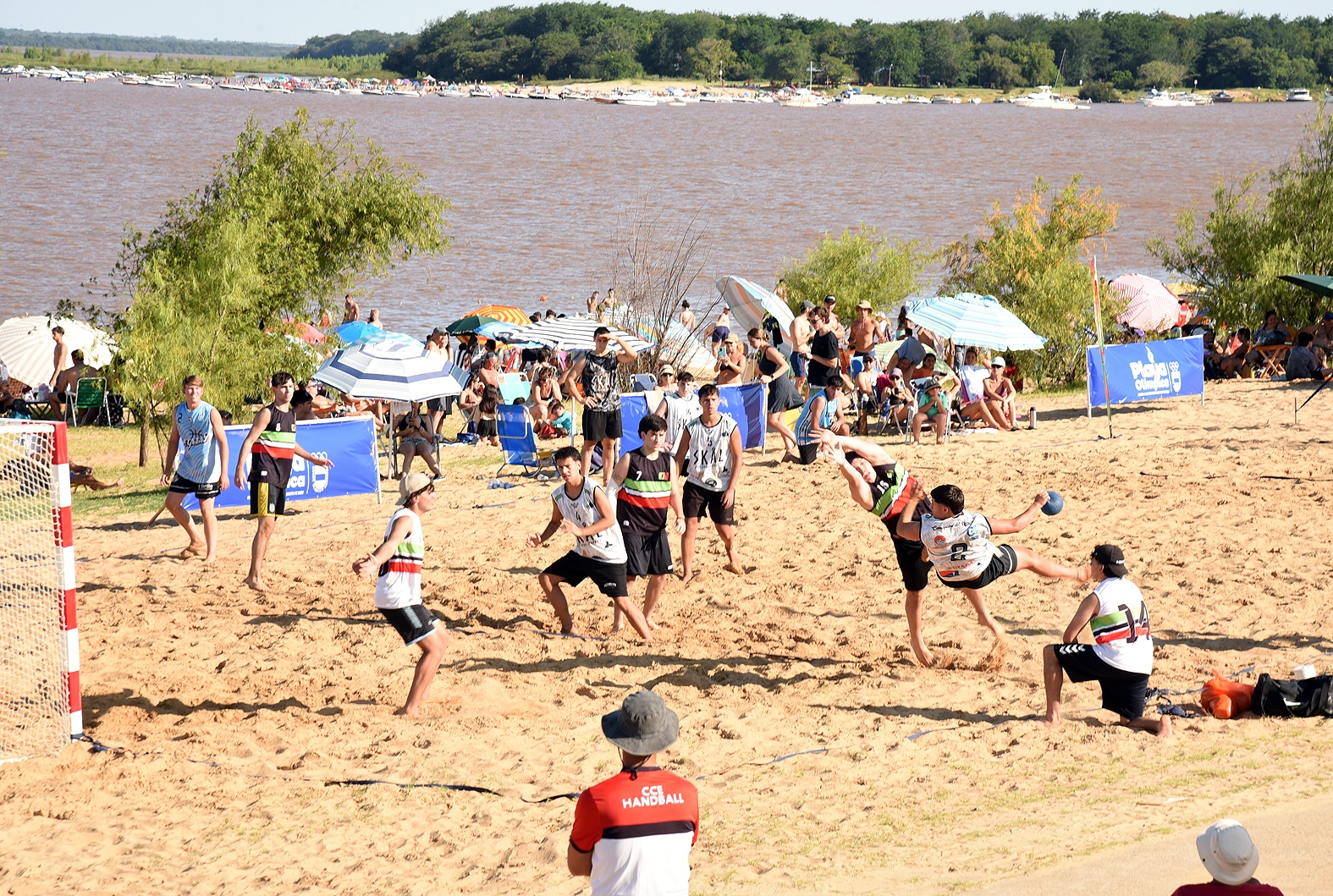 Más de 1340 deportistas pasaron por la Playa Olímpica en la Isla del Puerto | GENESIS24.NET > Portal Multimedia Líder en Noticias