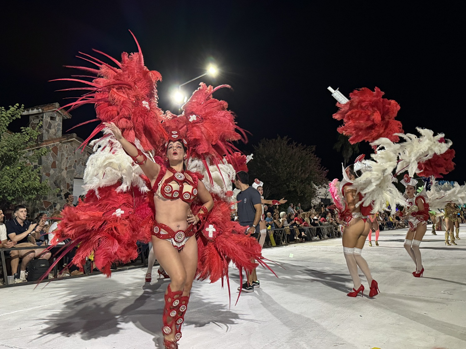 Caseros tendrá su tercera noche de carnavales | GENESIS24.NET > Portal Multimedia Líder en Noticias