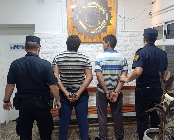 Insólito: Prófugos por delito de abigeato denunciaron en la comisaría un falso robo de vehículo. Quedaron detenidos | GENESIS24.NET > Portal Multimedia Líder en Noticias