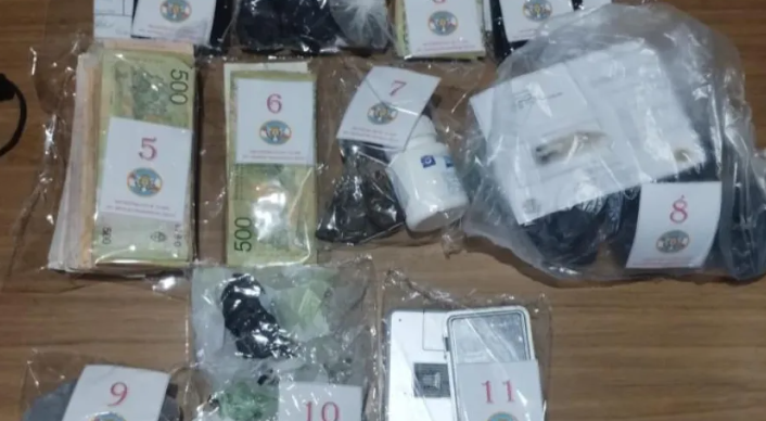 Secuestraron marihuana, balanzas digitales y 375 mil pesos en Villaguay: una mujer quedó detenida | GENESIS24.NET > Portal Multimedia Líder en Noticias