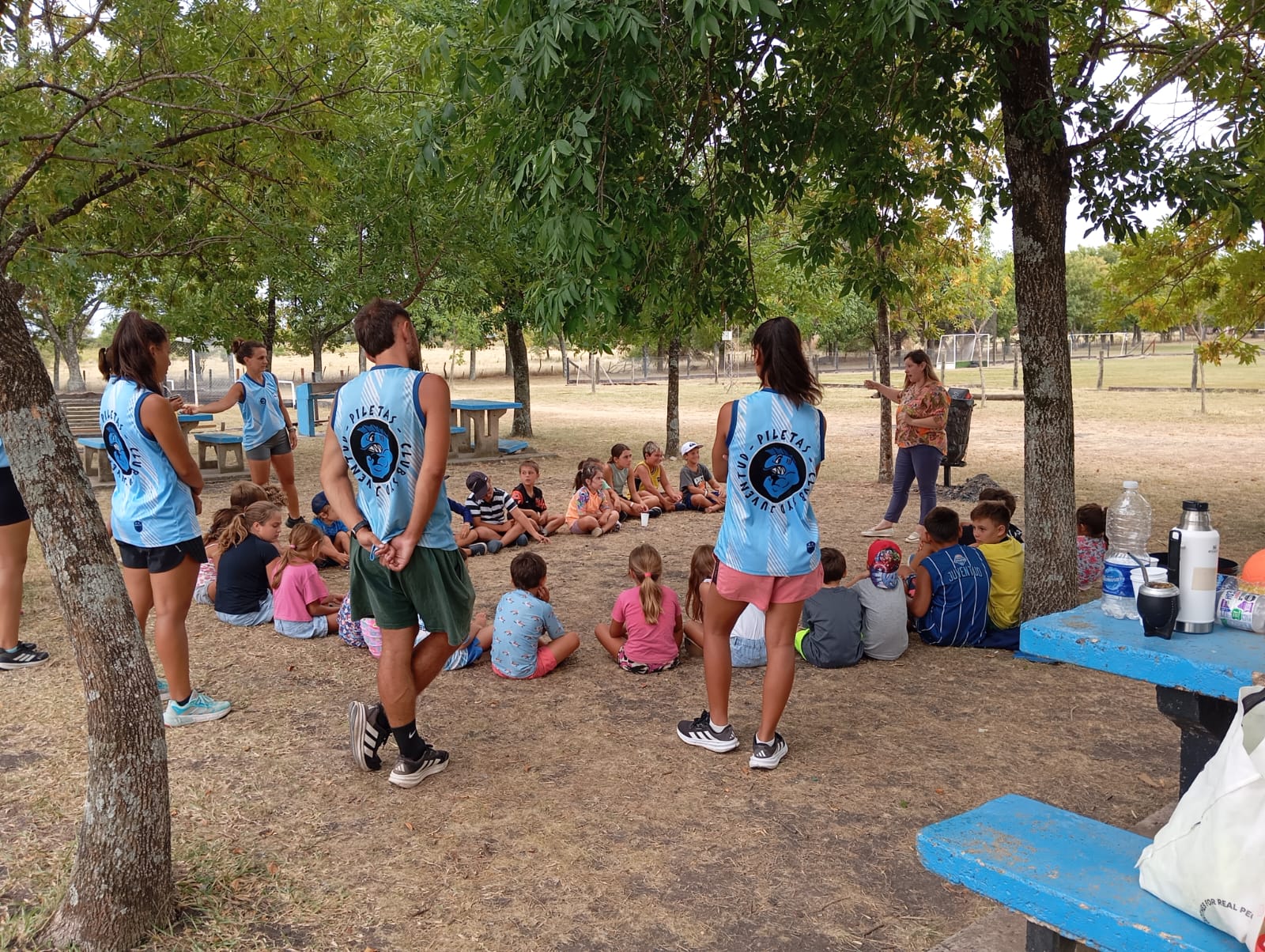 Charla sobre seguridad ciudadana en la colonia de vacaciones | GENESIS24.NET > Portal Multimedia Líder en Noticias