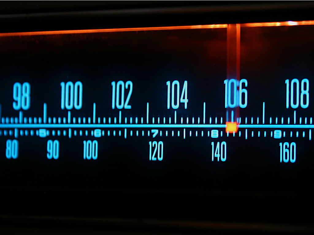 En 2026 ¿cuáles son las razones por las que la gente sintoniza radio? | GENESIS24.NET > Portal Multimedia Líder en Noticias